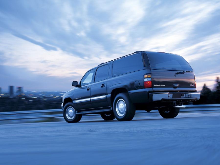  GMC Suburban 2000 года  (фото 3 из 4)